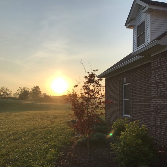 Meet your Posher - Picture 1 of 1